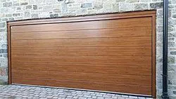 GarageDoorsStore Northfield, OH 234-320-0115 - custom-garage-doors-side